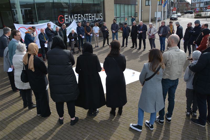 50 deelnemers aan stiltecirkel voor slachtoffers