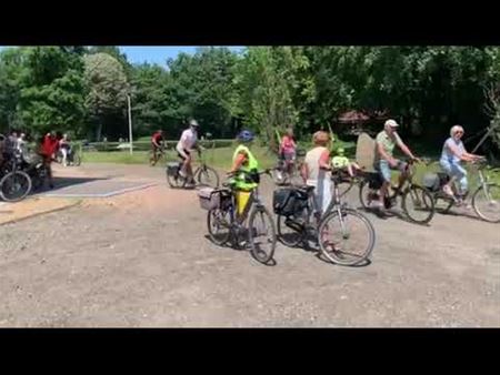 65 fietsers op weg door Heusden-Zolder