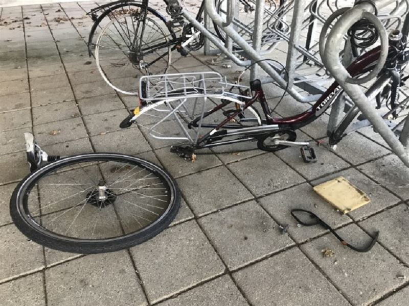 8 van de 13 fietsen aan station gevandaliseerd