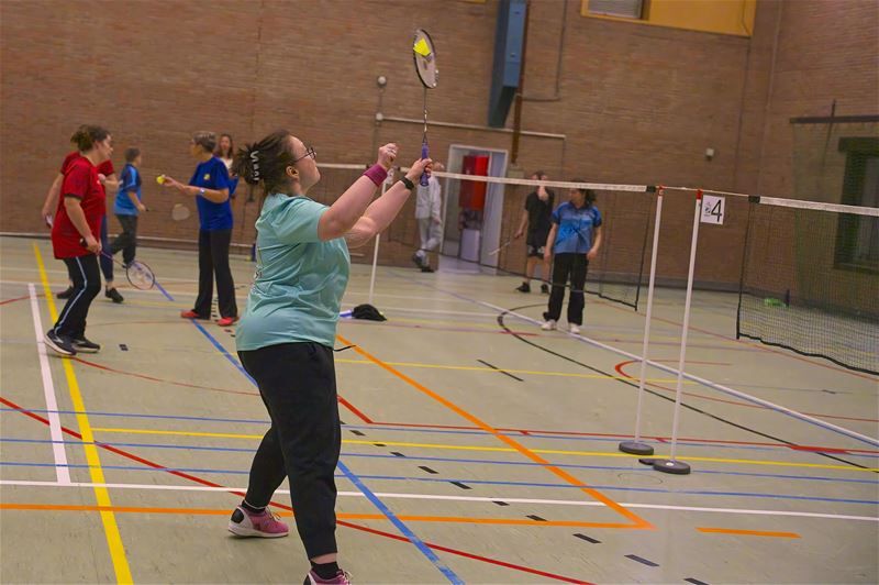 Aanstekelijk enthousiasme in G-badmintontornooi