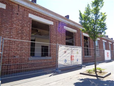 Afbraak oude jongensschool is gestart