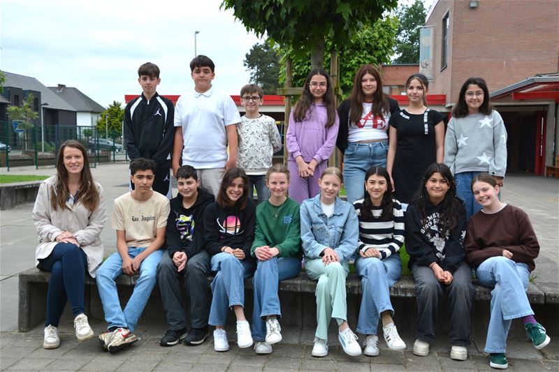 Afscheid van de lagere school 23-24 (4) - Internetgazet Heusden-Zolder