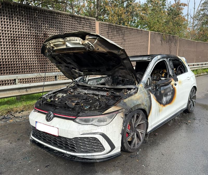Auto brandt uit op E314 in Heusden-Zolder