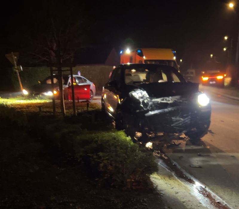 Auto's botsen in Heusden