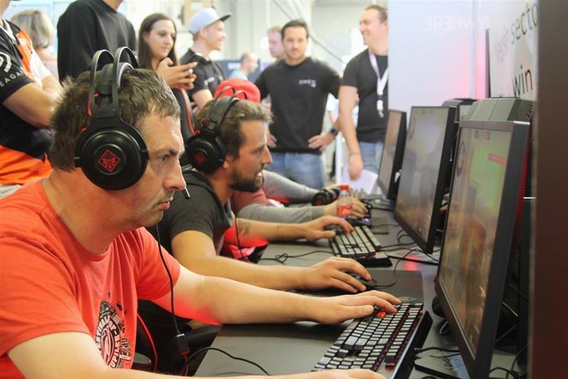 Auva-Computerfestival: ICT, muziek en hamburgers