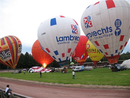 Ballonnen bleven aan de grond