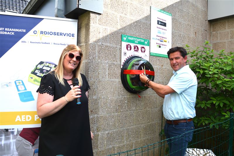 Basisschool van Boekt heeft een AED-toestel