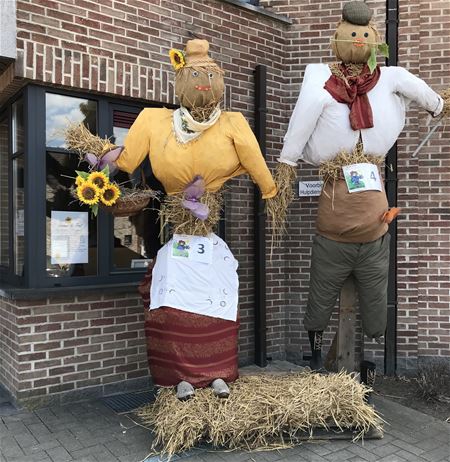 Berkenbos in de ban van de vogelverschrikkers