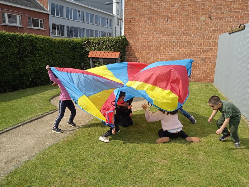 Bescheiden buitenspeeldagje in de Berentuin