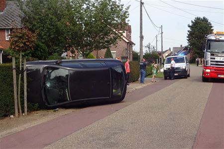 Bestuurder onwel en in voortuin