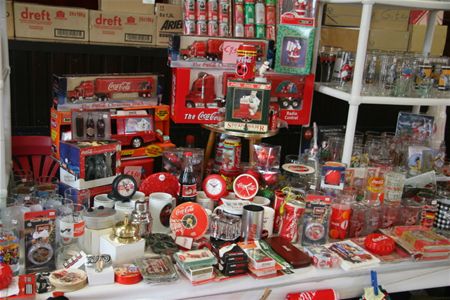 Beurs voor Coca-Colaverzamelaars in Bolderberg