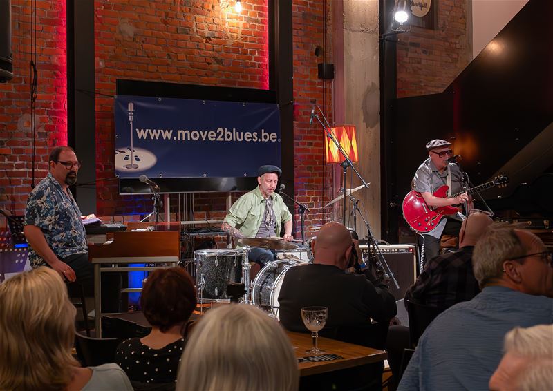 Bluesgitaar en -zang uit Oakland maken indruk