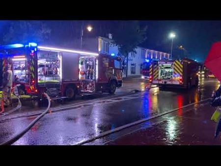 Blussingswerken na de blikseminslag in Bolderberg