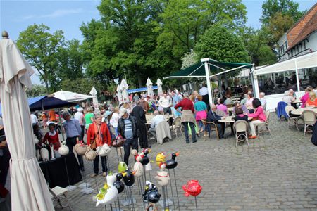 Bovy is ingenomen door keramiekkunstenaars