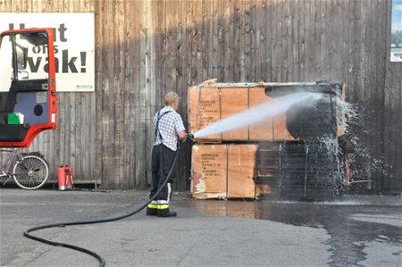 Brand bij Hulsmans snel onder controle