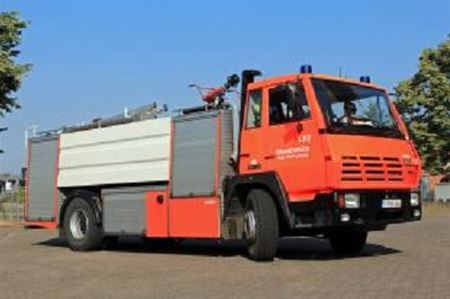 Brandweer verkoopt materiaal en wagens