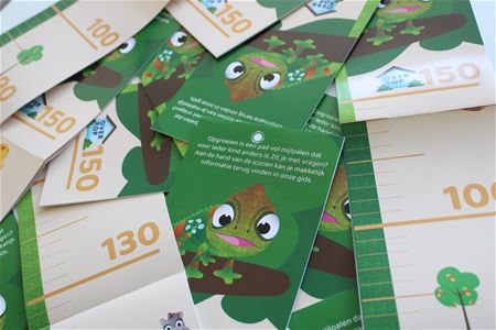 Brochure en groeimeter helpen ouders bij opvoeding
