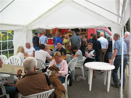 Buurtfeest in Vunder- en Neerjoutenstraat