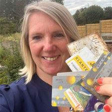 Cindy mag haar geschenkkaart na 22 jaar inruilen