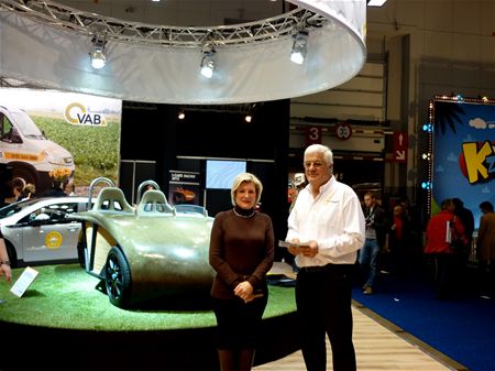 Circuit met twee standen op Autosalon