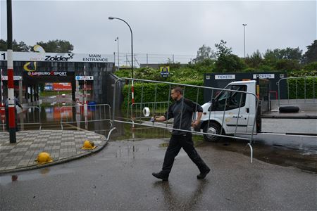 Circuittunnel overstroomd en afgesloten