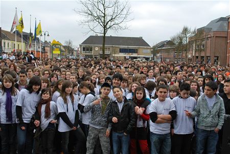 Collegeleerlingen eisen: 'Laat Miro blijven'