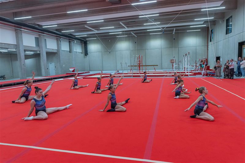 De eerste turntraining in de nieuwe gymhal