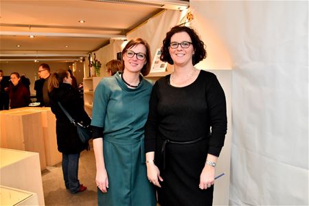 De juwelen van Leen en Anniek in popup shop