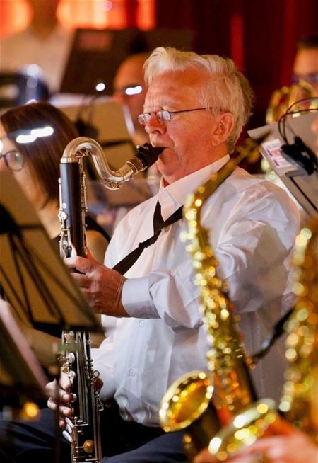 De Ware Vrienden verliezen oudste muzikant