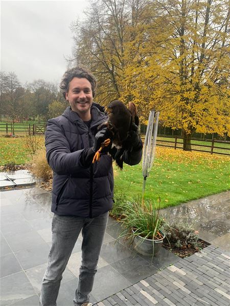 Brecht Claes ving de woestijnbuizerd