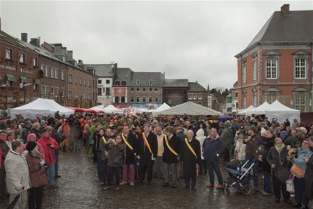 Delegatie bezocht Saint-Hubert