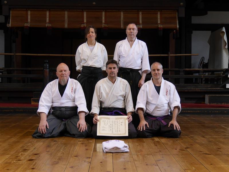 Dirk Thoelen behaalt Shihan titel in Japan