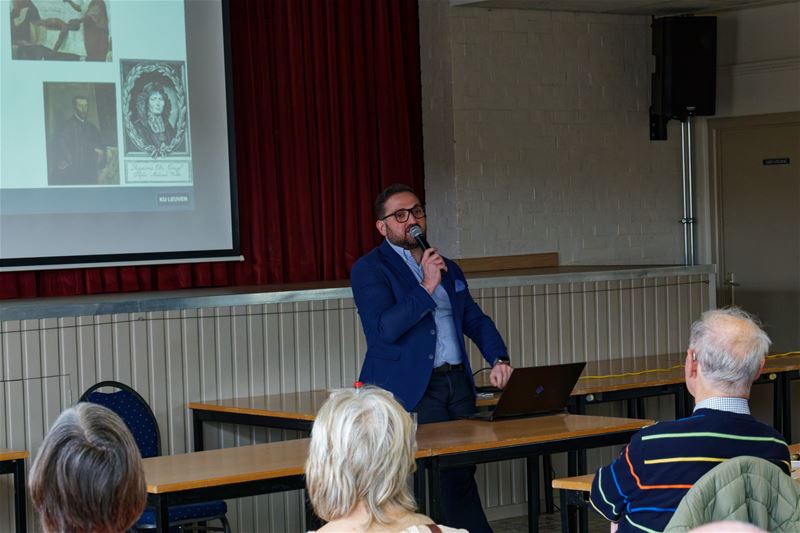 Dr. Halit Topal over de pancreas bij Neos