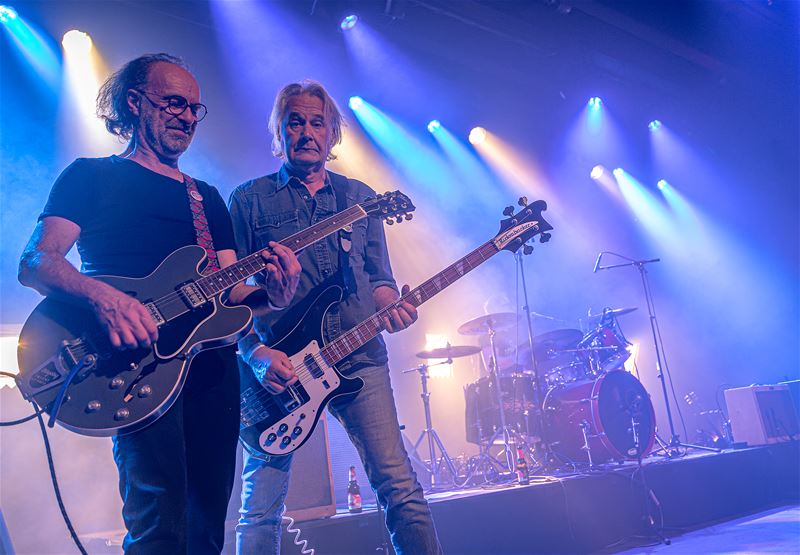 Drie bands gaven van katoen