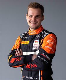 Dries Vanthoor op podium in Frankrijk