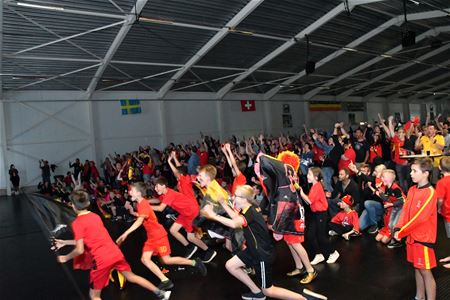 Duizend uit de bol in de WK-Arena