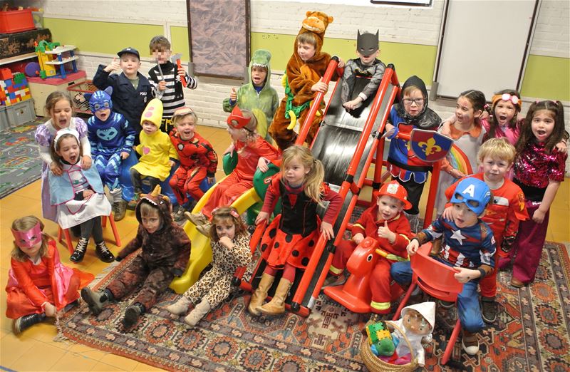 Een feestje in 't wijkschooltje De Toverfluit