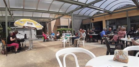 Een hele zomer live optredens aan De Zandloper