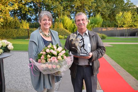 Eerste Gulden Eikenblad voor Fernand Claes