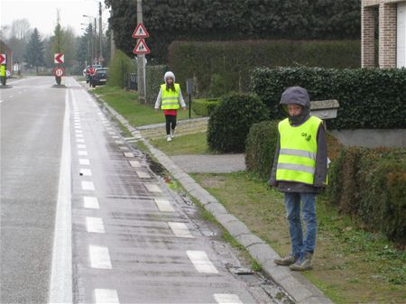 Eerste voetgangersexamen in Boekt