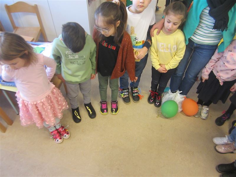 En op zulke schoenen moesten ze dan nog lopen