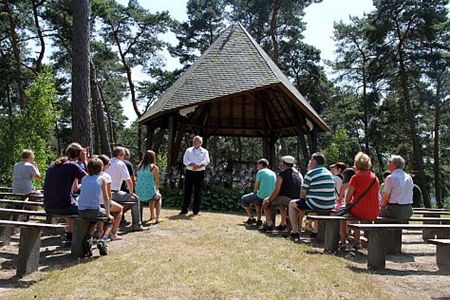 Even meelopen in een geleid bezoek