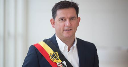 'Feesten met Burgemeester' in nieuwe balzaal