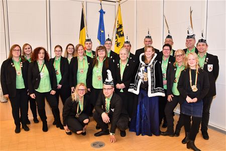 Feestknallers houden hun verjaardagsbal