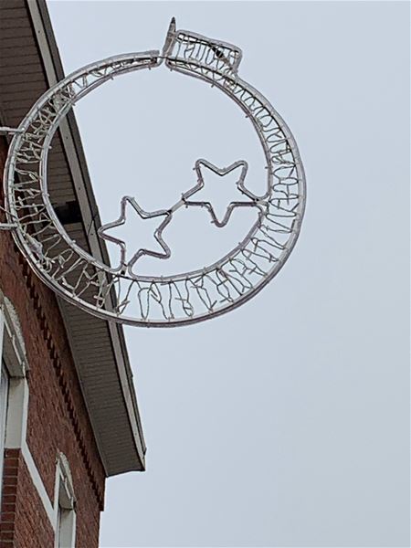 Feestverlichting brandt dit jaar één maand