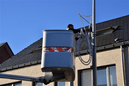 Feestverlichting hangt ook in Zolder-Centrum