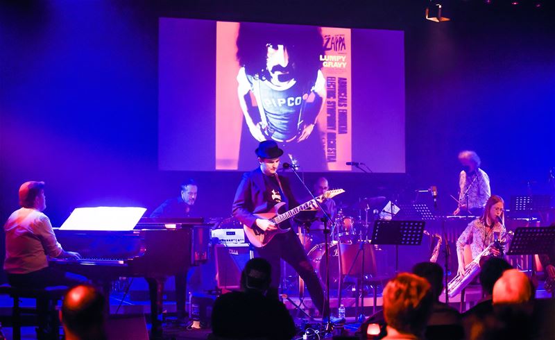 Frank Zappa zou tevreden geweest zijn