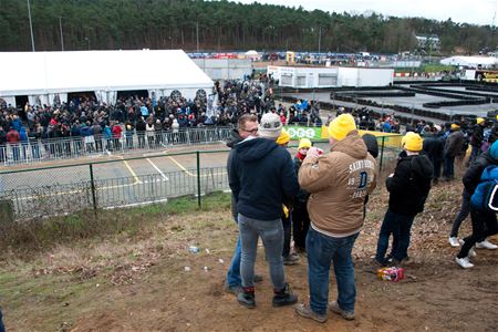 Friet en hotdog brachten WB naar Tweede Kerstdag