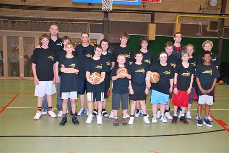 G-basketters klaar voor internationaal tornooi