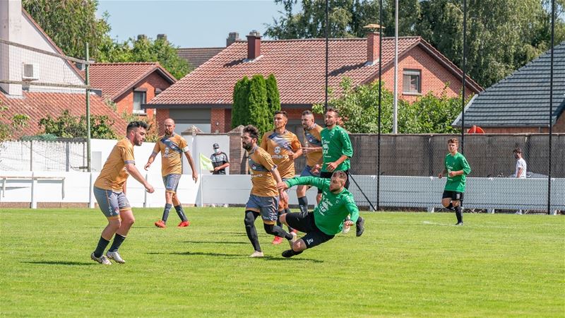 Gemeentelijke voetbalontmoeting op 13 augustus